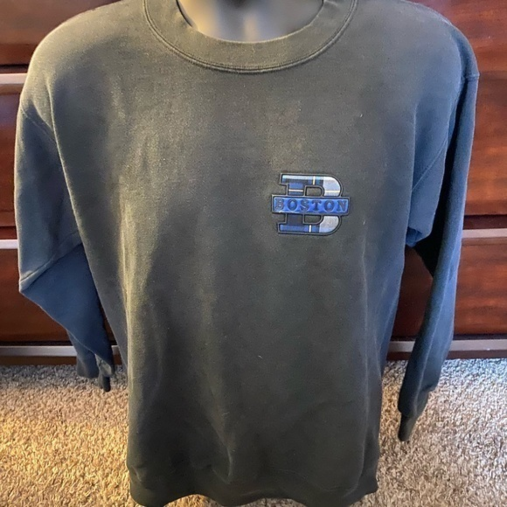 Vintage 90’s Boston Nutmeg Mills Sweatshirt Mens Size Medium.‎